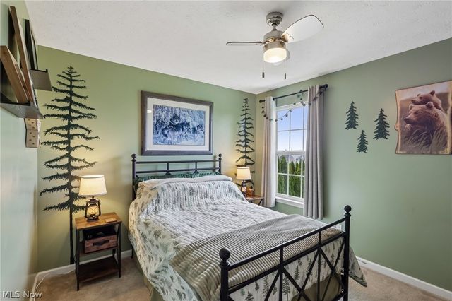 2721 Krska Place, Barberton, OH 44203