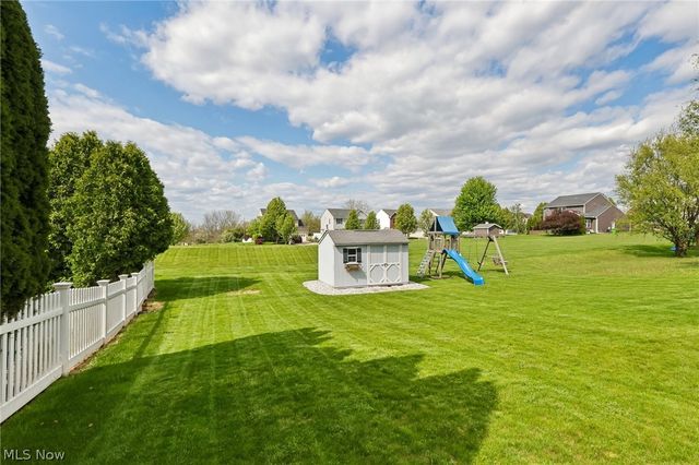 2721 Krska Place, Barberton, OH 44203