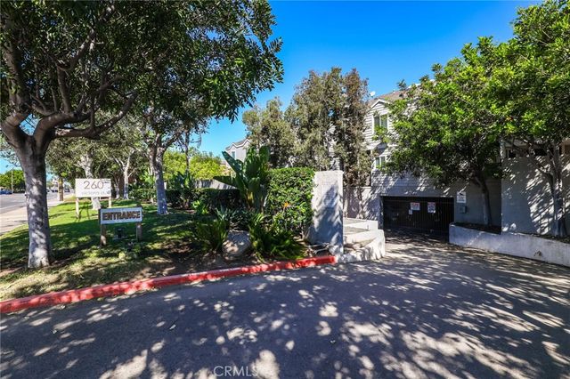 260 Victoria F2, Costa Mesa, CA 92627