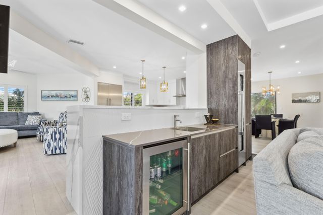 125 Marlin Drive, Ocean Ridge, FL 33435