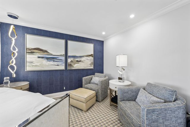 125 Marlin Drive, Ocean Ridge, FL 33435