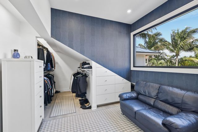 125 Marlin Drive, Ocean Ridge, FL 33435