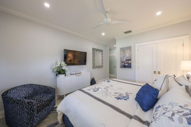 125 Marlin Drive, Ocean Ridge, FL 33435