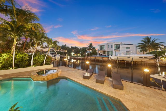 125 Marlin Drive, Ocean Ridge, FL 33435