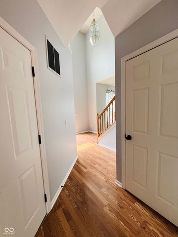 5400 Wakefield Drive S, Greenwood, IN 46142