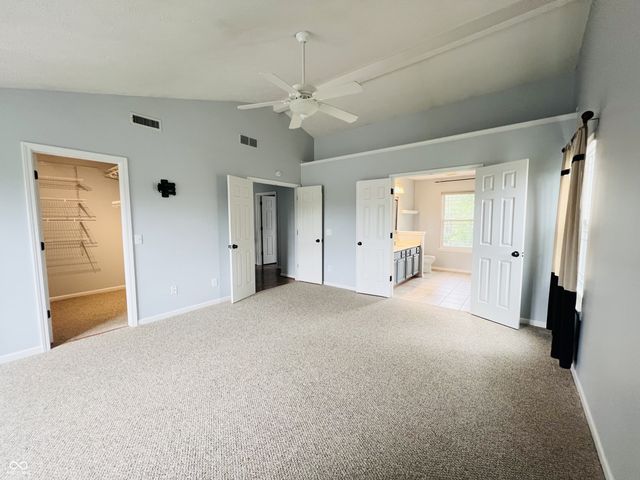 5400 Wakefield Drive S, Greenwood, IN 46142