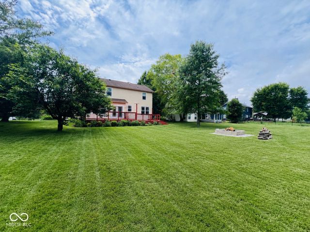 5400 Wakefield Drive S, Greenwood, IN 46142