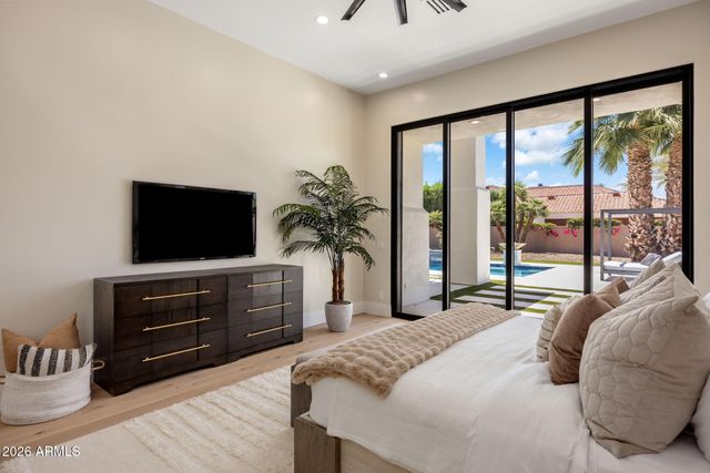 7101 E BELMONT Avenue, Paradise Valley, AZ 85253