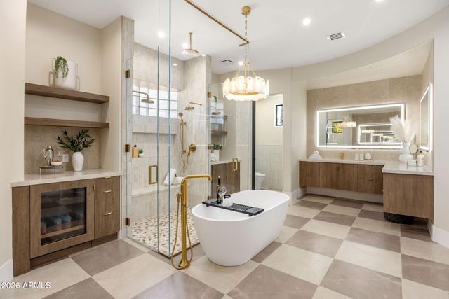 7101 E BELMONT Avenue, Paradise Valley, AZ 85253