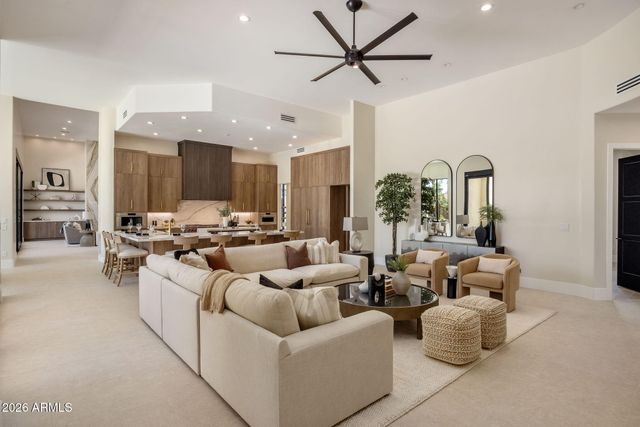 7101 E BELMONT Avenue, Paradise Valley, AZ 85253