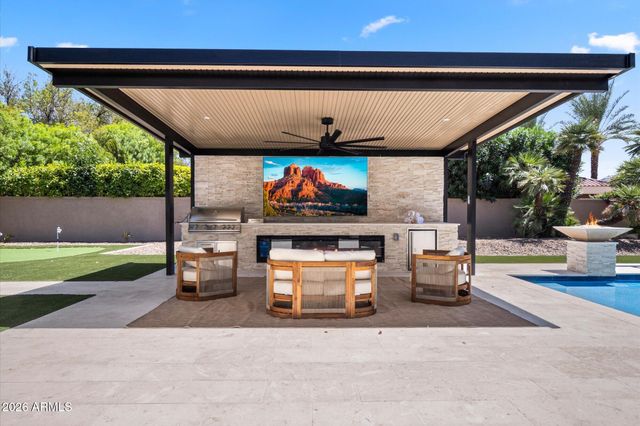 7101 E BELMONT Avenue, Paradise Valley, AZ 85253
