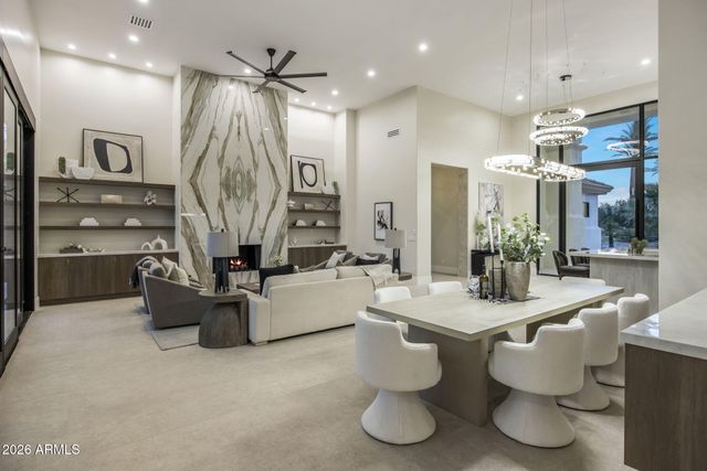 7101 E BELMONT Avenue, Paradise Valley, AZ 85253