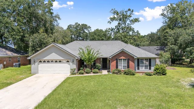 810 Winchester Road, Hinesville, GA 31313
