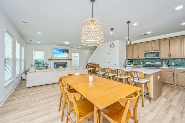 134 Darby Meadow Lane, Ridgeville, SC 29472