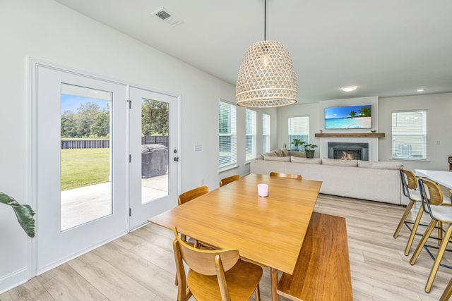 134 Darby Meadow Lane, Ridgeville, SC 29472
