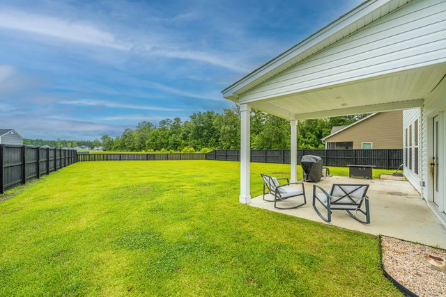 134 Darby Meadow Lane, Ridgeville, SC 29472