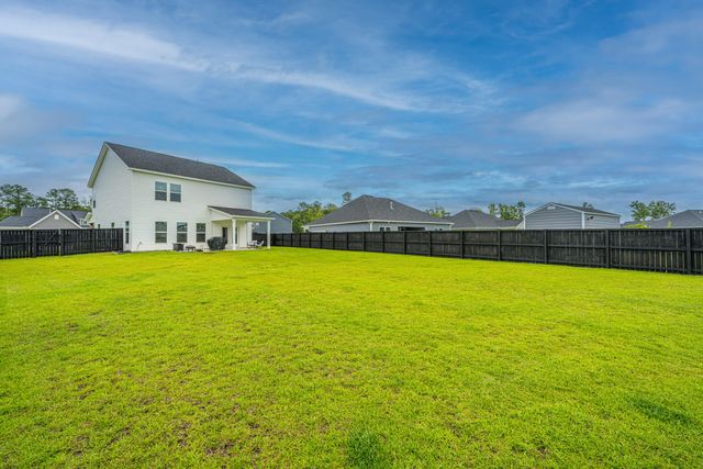 134 Darby Meadow Lane, Ridgeville, SC 29472