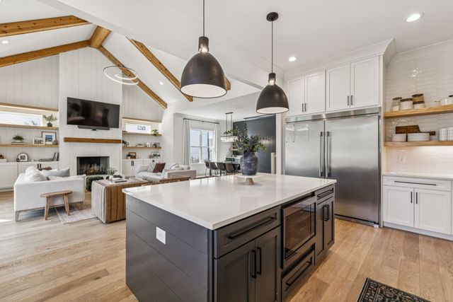 2246 Brakeman Ln, Thompsons Station, TN 37179