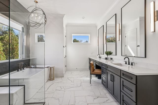 2246 Brakeman Ln, Thompsons Station, TN 37179