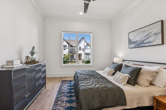 2246 Brakeman Ln, Thompsons Station, TN 37179