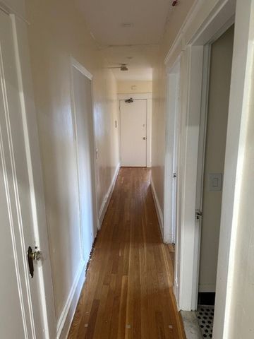 58 Taft Avenue 3, Providence, RI 02906