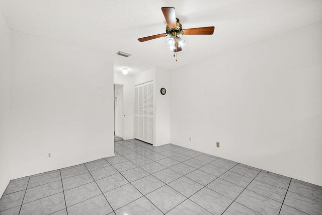 7055 Marlberry Ln 7055, Tamarac, FL 33321
