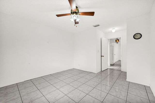 7055 Marlberry Ln 7055, Tamarac, FL 33321