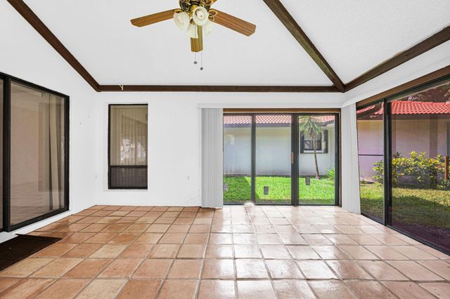 7055 Marlberry Ln 7055, Tamarac, FL 33321