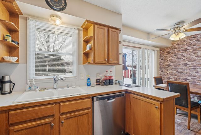 9180 207th Street W, Lakeville, MN 55077