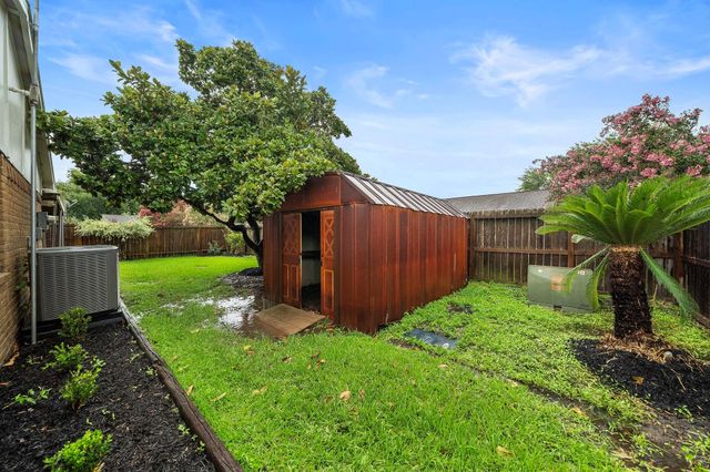 6918 Gettysburg Drive, Richmond, TX 77469