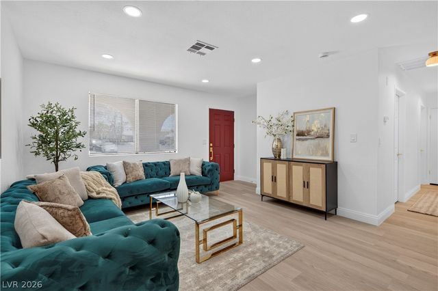 231 Winona Drive, Henderson, NV 89015