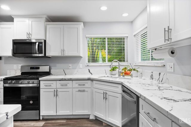 8917 Worrell Court, Bakersfield, CA 93311