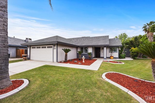 8917 Worrell Court, Bakersfield, CA 93311