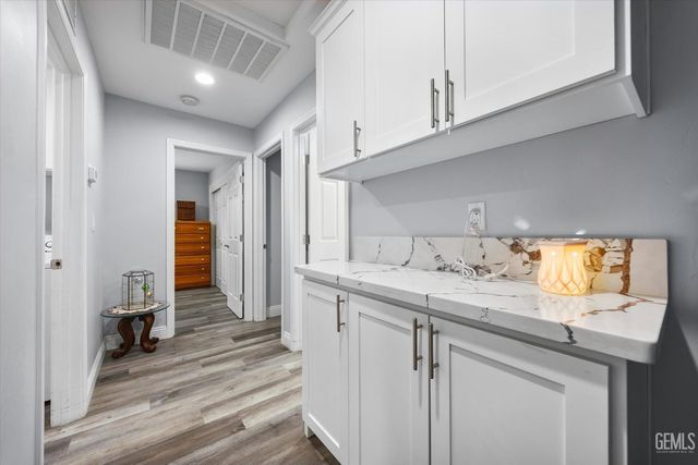 8917 Worrell Court, Bakersfield, CA 93311