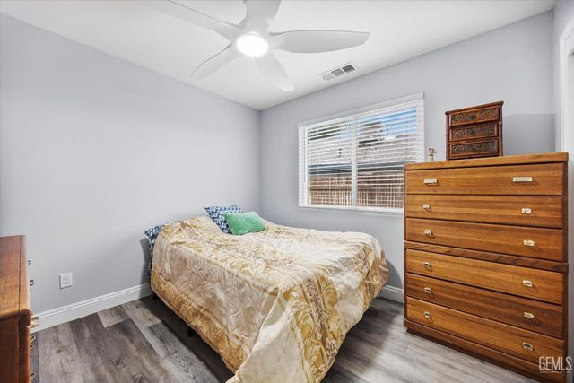 8917 Worrell Court, Bakersfield, CA 93311