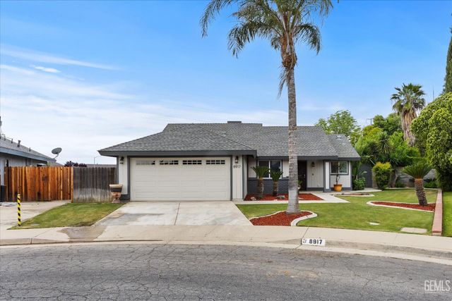 8917 Worrell Court, Bakersfield, CA 93311