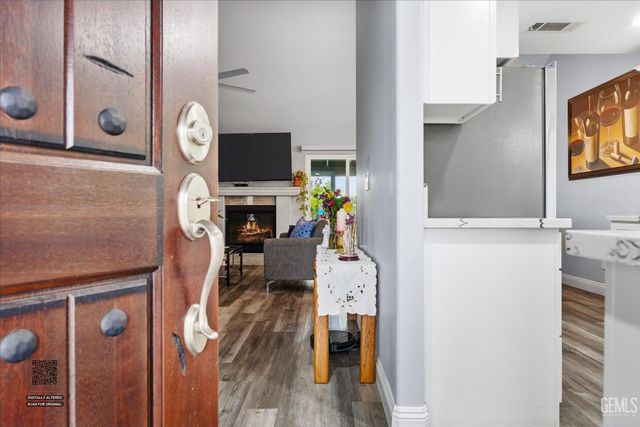 8917 Worrell Court, Bakersfield, CA 93311