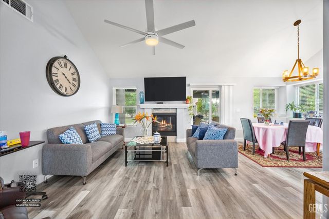 8917 Worrell Court, Bakersfield, CA 93311