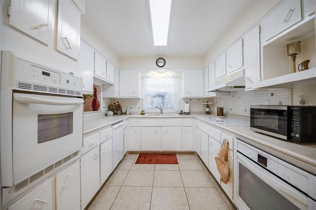 315 W OAK DRIVE, Lakeland, FL 33803
