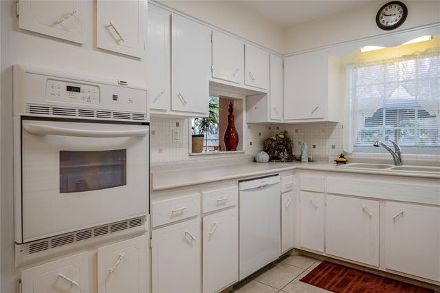 315 W OAK DRIVE, Lakeland, FL 33803