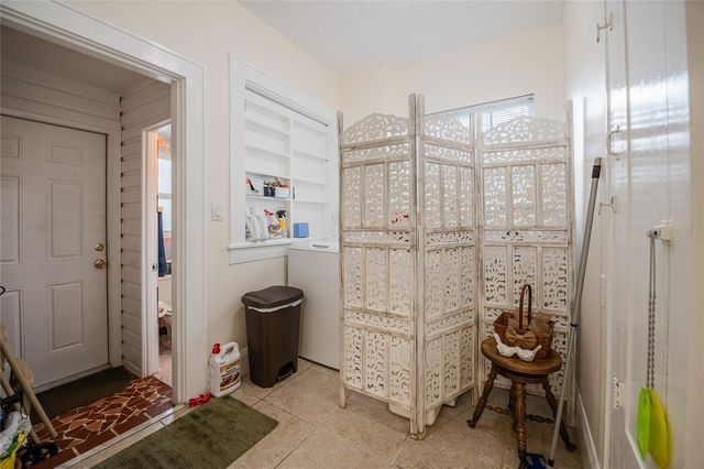 315 W OAK DRIVE, Lakeland, FL 33803