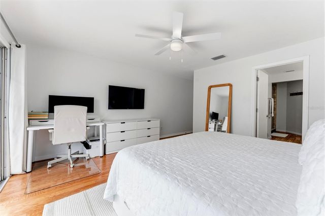 2605 W BALLAST POINT BOULEVARD, Tampa, FL 33611