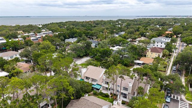 2605 W BALLAST POINT BOULEVARD, Tampa, FL 33611