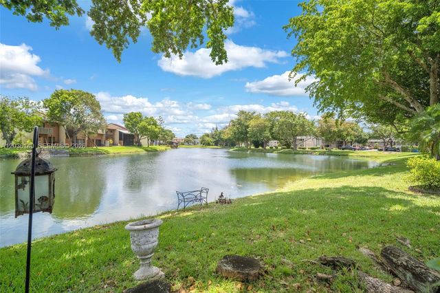 4171 SW 85th Ave, Davie, FL 33328