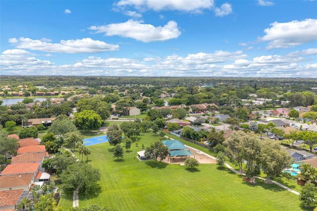 4171 SW 85th Ave, Davie, FL 33328