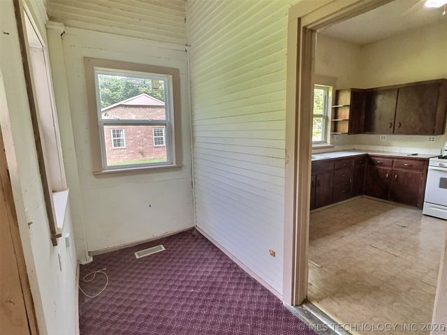 414 W 7th Street, Chelsea, OK 74016