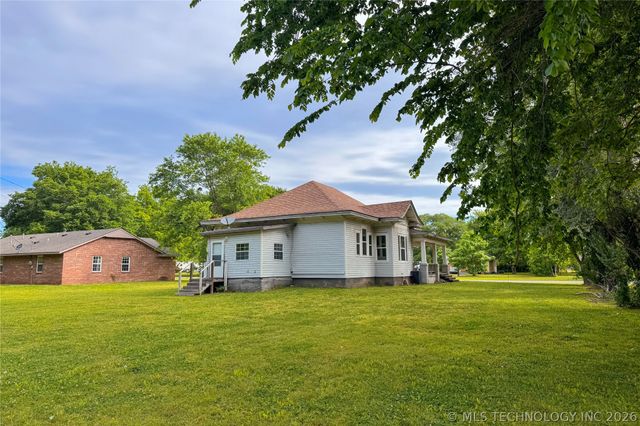 414 W 7th Street, Chelsea, OK 74016