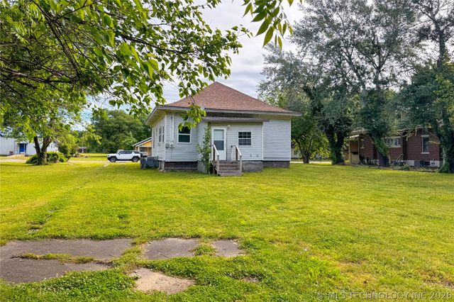 414 W 7th Street, Chelsea, OK 74016