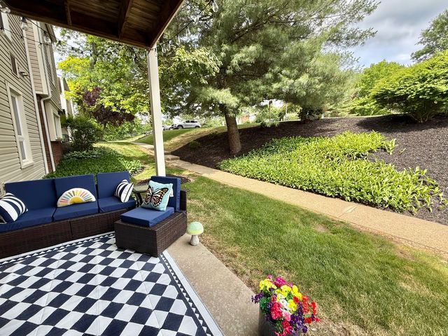 1813 Kenzie Drive, Robinson Twp, PA 15205