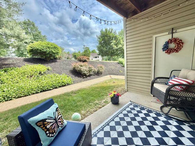 1813 Kenzie Drive, Robinson Twp, PA 15205